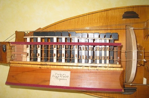Bourdon Trió: Az ezeréves muzsika | kép forrása: wikipedia.org