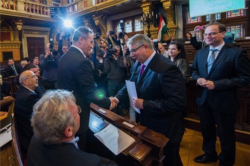 Megállapodtak a budapesti önkormányzatok a kerületi hivatalokról | kép forrása: MTI/ Illyés Tibor