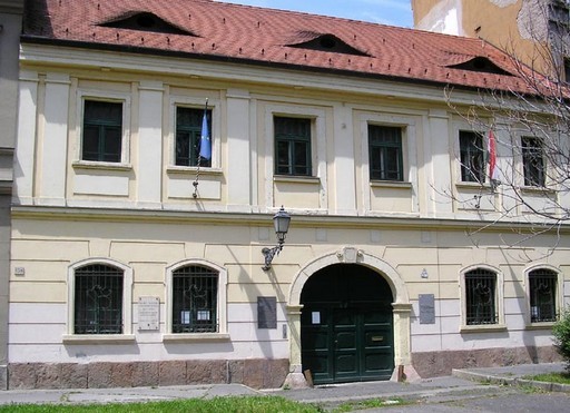 Emmi-támogatás az Óbudai Múzeum - Goldberger Textilipari Gyűjteménynek | kép forrása: wikipedia.org