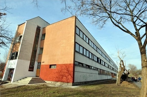 Új körzeti megbízotti iroda a ferencvárosi Aszódi úti lakótelepen | kép forrása: www.kozterulet-felugyelet.hu