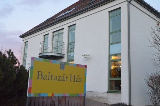 Az óbudai Zsófia utcába költözött a Baltazár Színház