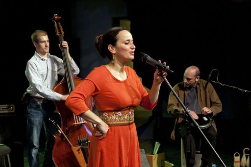 Bognár Szilvia: Csintekerintő - gyerekkoncert | kép forrása: www.bognarszilvia.hu
