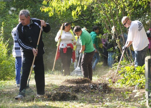 Önkéntesek segítségével épül az újbudai önsegítő közösségi otthon | kép forrása: www.ujbuda.hu