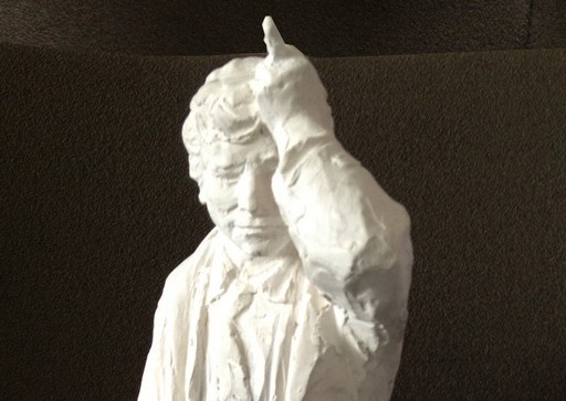 Már elérhető az V. kerületbe tervezett Peter Falk-szobor látványterve | kép forrása: www.belvaros-lipotvaros.hu