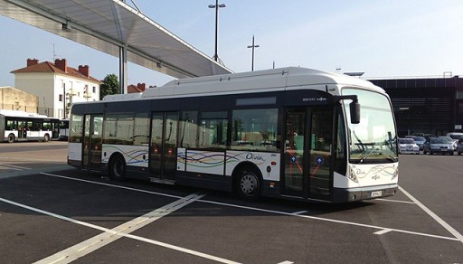 Átadták a harmadik budapesti CNG-töltőállomást