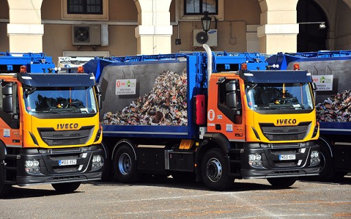 CNG-üzemű hulladékgyűjtő járműveket adott át Tarlós István | kép forrása: www.budapest.hu / Majtényi Mihály