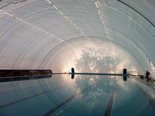 Hétfőtől vehető igénybe a Csepeli Fürdő fedett medencéje | kép forrása: www.csepel.hu